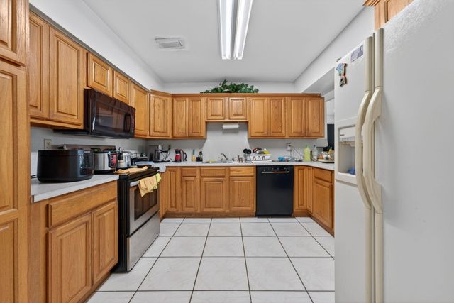 10040 SW 32nd Street, Miami, FL 33165