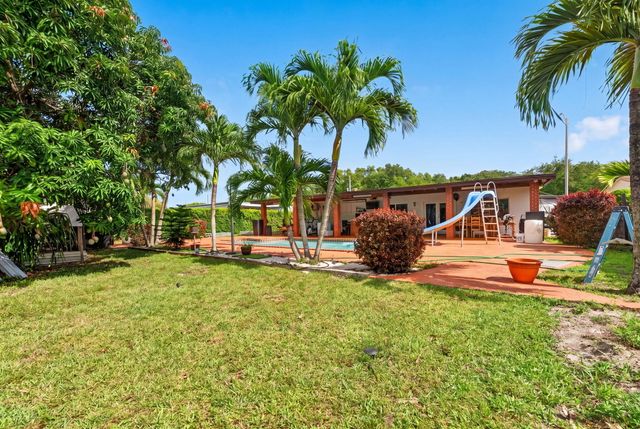 10040 SW 32nd Street, Miami, FL 33165