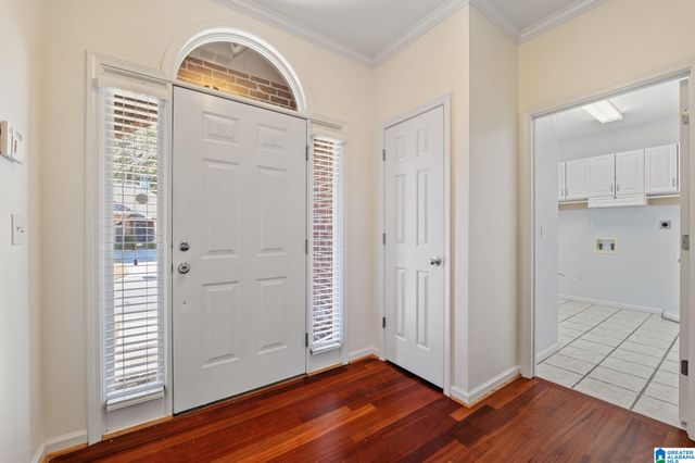 626 NORTH LAKE CIRCLE, Birmingham, AL 35242