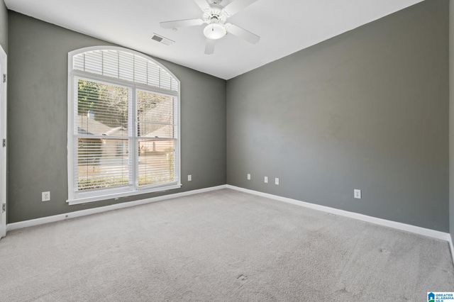 626 NORTH LAKE CIRCLE, Birmingham, AL 35242