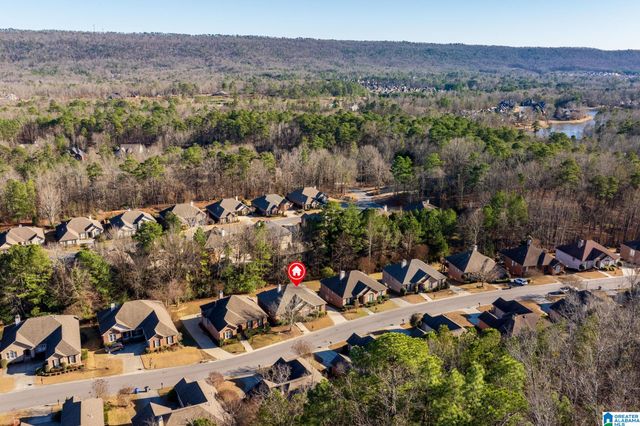 626 NORTH LAKE CIRCLE, Birmingham, AL 35242