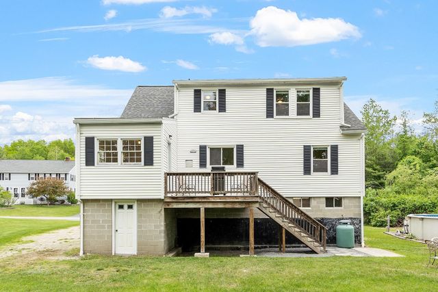 19 Seed Street, Salem, NH 03079