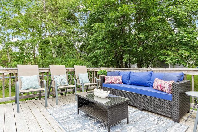 19 Seed Street, Salem, NH 03079