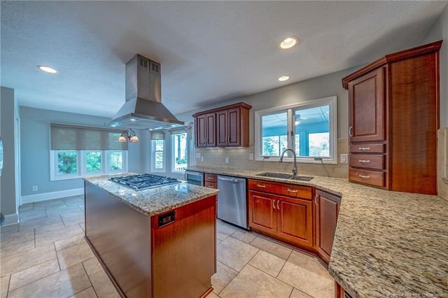 688 Azalea Drive, Vass, NC 28394