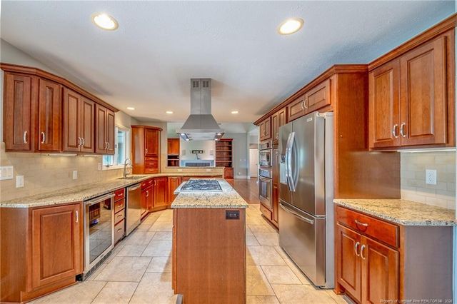 688 Azalea Drive, Vass, NC 28394
