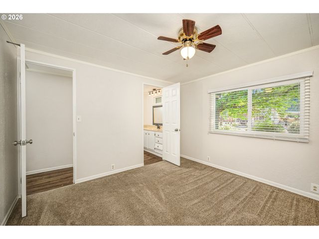 1475 GREEN ACRES Rd 95, Eugene, OR 97408
