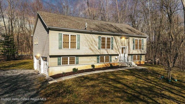 237 S Ohioville Road, New Paltz, NY 12561