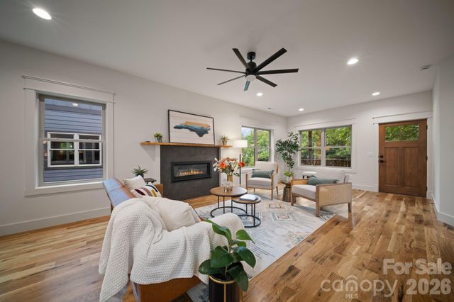 93 Glendale Avenue, Asheville, NC 28803