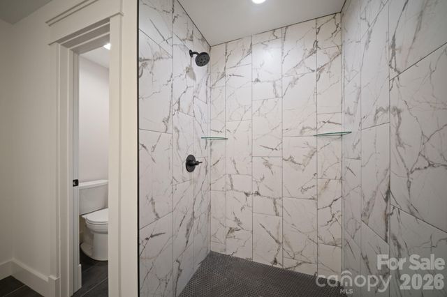 93 Glendale Avenue, Asheville, NC 28803