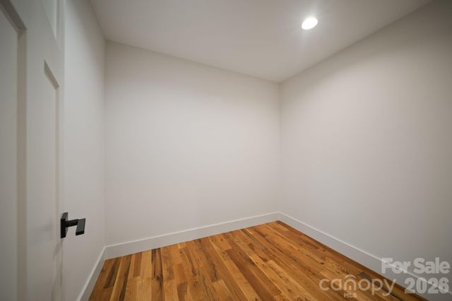 93 Glendale Avenue, Asheville, NC 28803