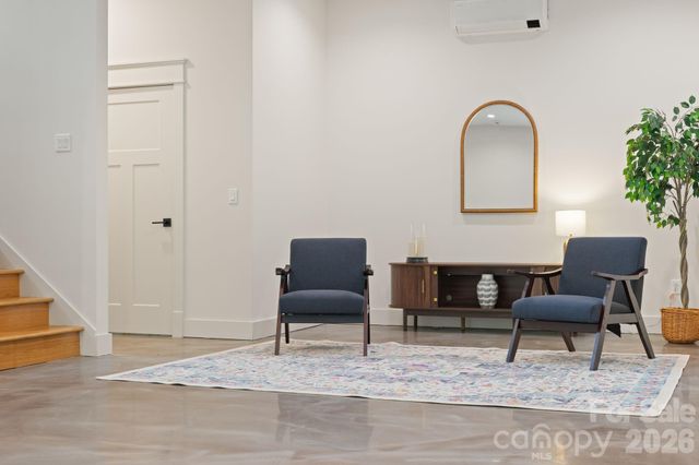 93 Glendale Avenue, Asheville, NC 28803