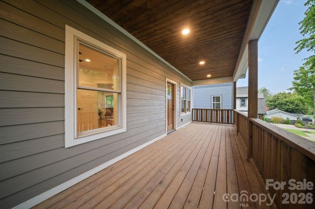 93 Glendale Avenue, Asheville, NC 28803