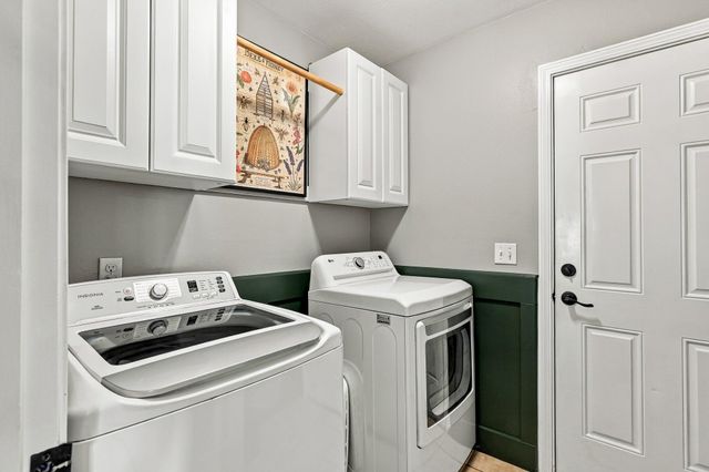 4631 W Bull Run Battle Street, Battlefield, MO 65619