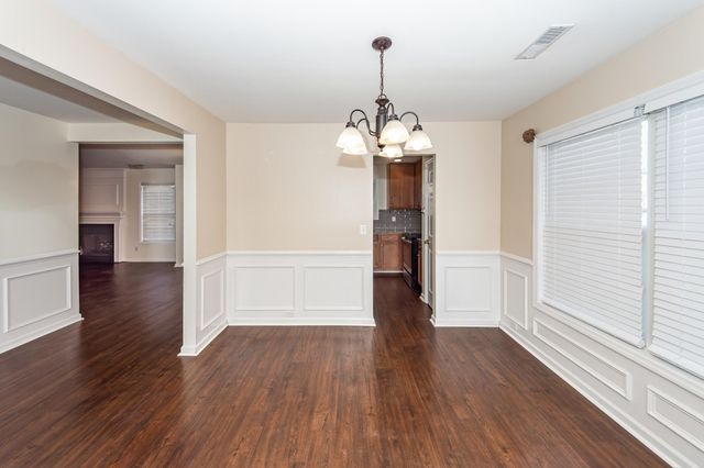 132 Thousand Oaks Circle, Goose Creek, SC 29445