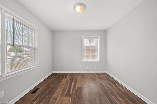 882 Catalina DR, Newport News, VA 23608