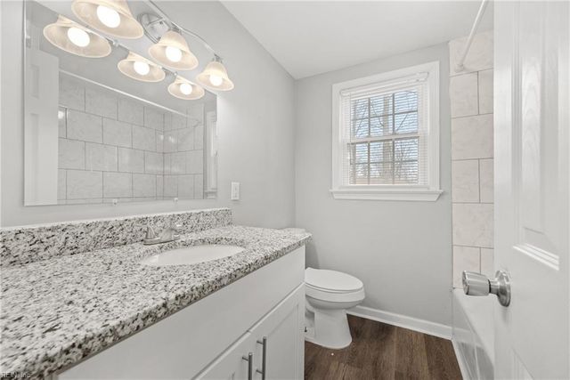 882 Catalina DR, Newport News, VA 23608