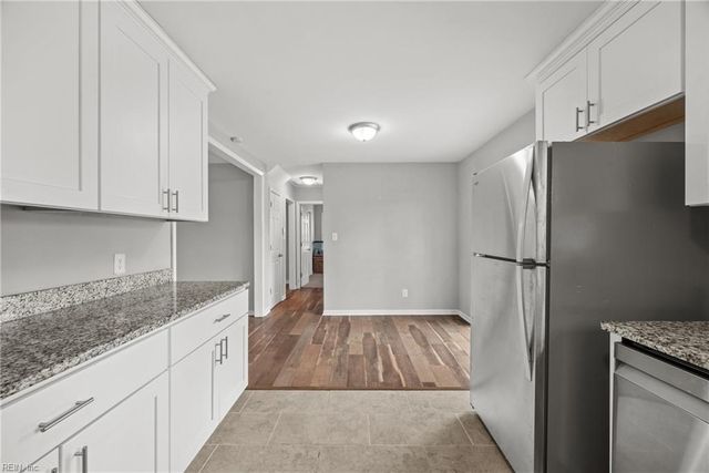 882 Catalina DR, Newport News, VA 23608