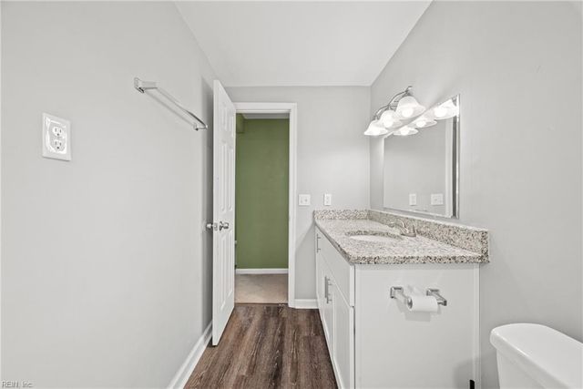 882 Catalina DR, Newport News, VA 23608