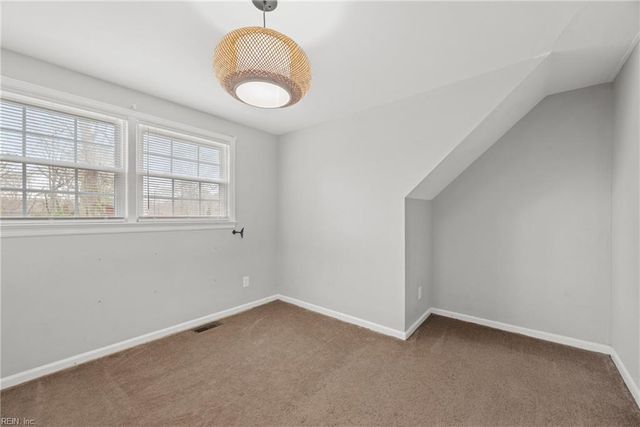 882 Catalina DR, Newport News, VA 23608