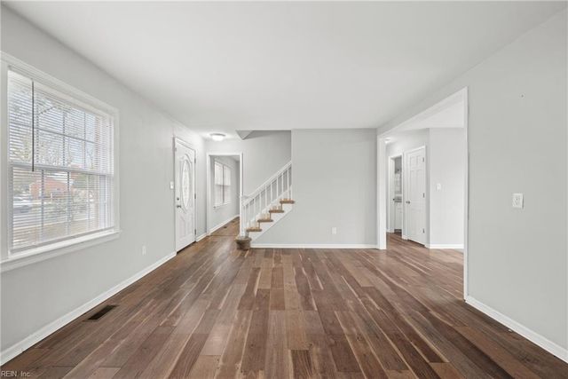 882 Catalina DR, Newport News, VA 23608