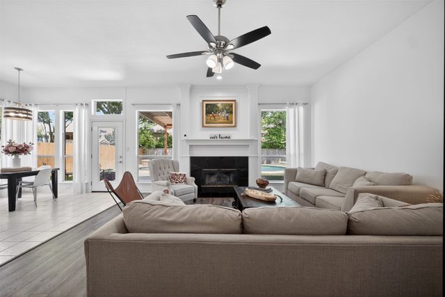 1507 Hunters Creek Drive, Mckinney, TX 75072