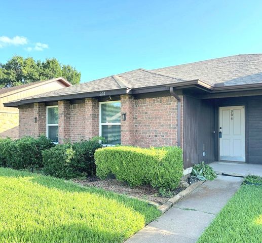 304 Cole Street, Garland, TX 75040