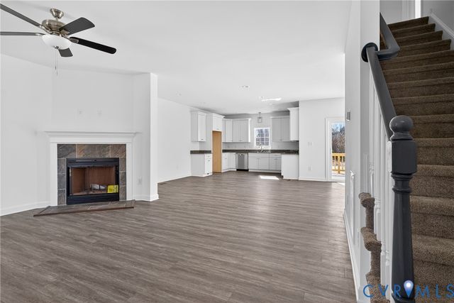 101 Moore Dr, Williamsburg, VA 23188