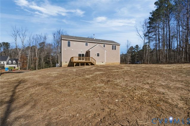 101 Moore Dr, Williamsburg, VA 23188