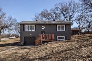 12911 NW Porter Road, Kansas City, MO 64152