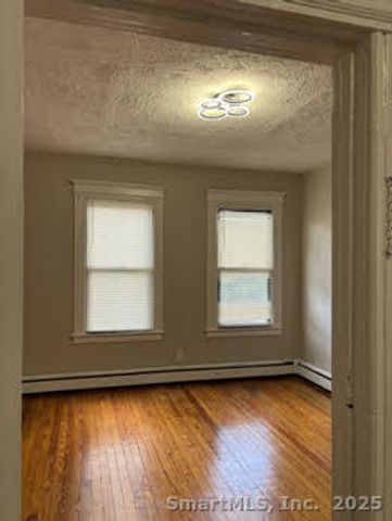 526 Garden Street 2N, Hartford, CT 06112