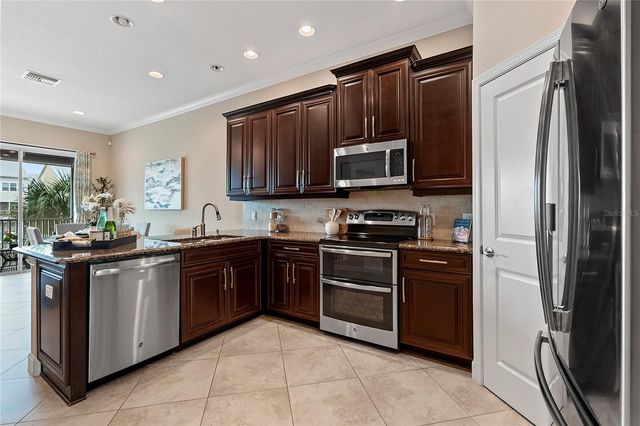 6043 ANCHORAGE WAY S, St Petersburg, FL 33712