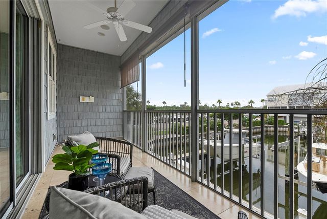 6043 ANCHORAGE WAY S, St Petersburg, FL 33712