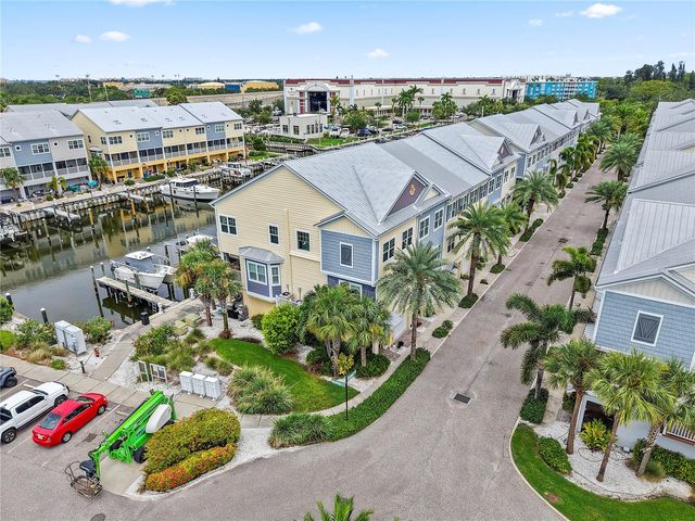 6043 ANCHORAGE WAY S, St Petersburg, FL 33712