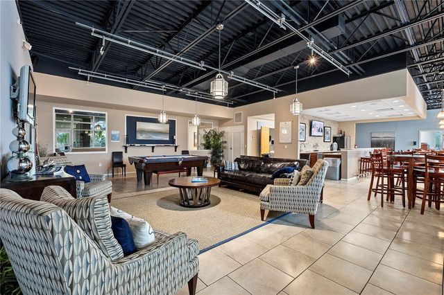 6043 ANCHORAGE WAY S, St Petersburg, FL 33712