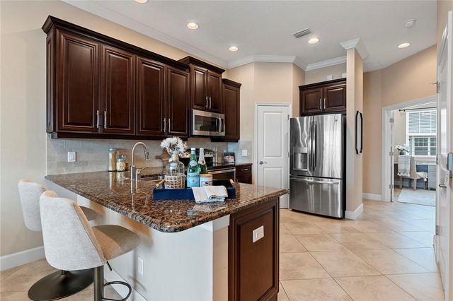 6043 ANCHORAGE WAY S, St Petersburg, FL 33712