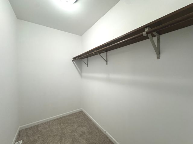 210 S Small Avenue, Kankakee, IL 60901