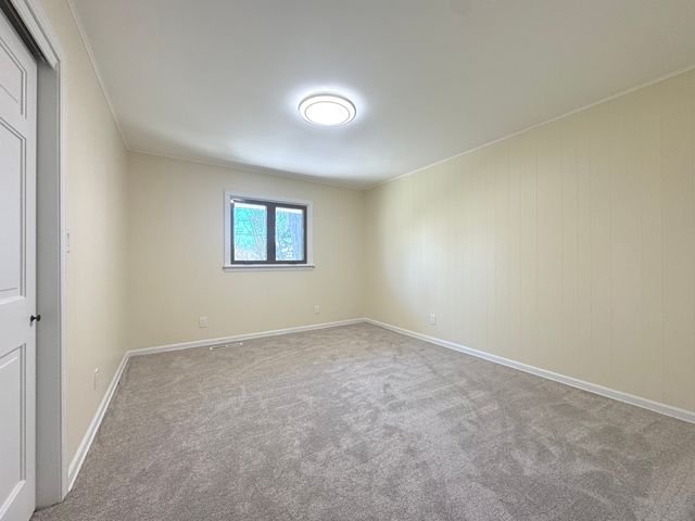 210 S Small Avenue, Kankakee, IL 60901