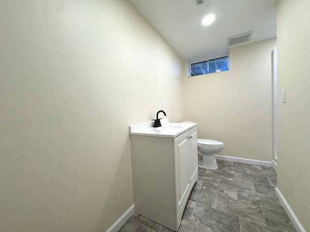 210 S Small Avenue, Kankakee, IL 60901