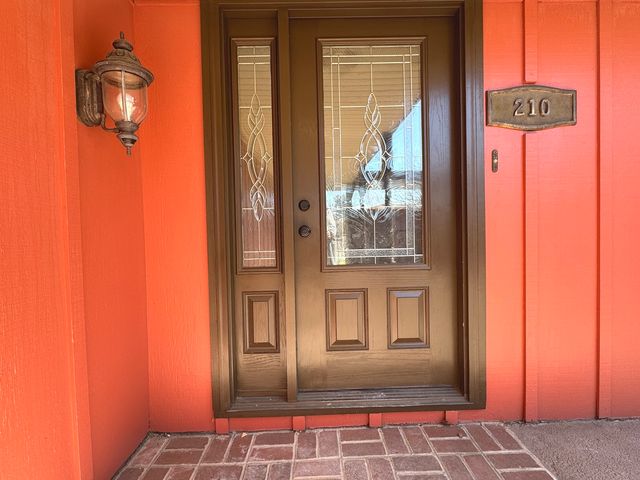 210 S Small Avenue, Kankakee, IL 60901