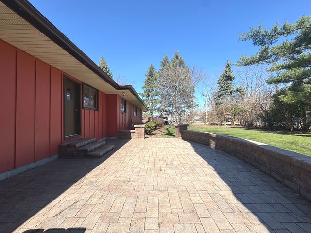 210 S Small Avenue, Kankakee, IL 60901