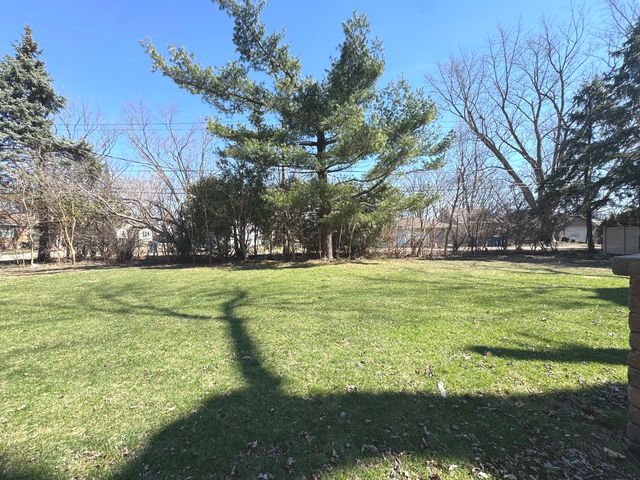 210 S Small Avenue, Kankakee, IL 60901