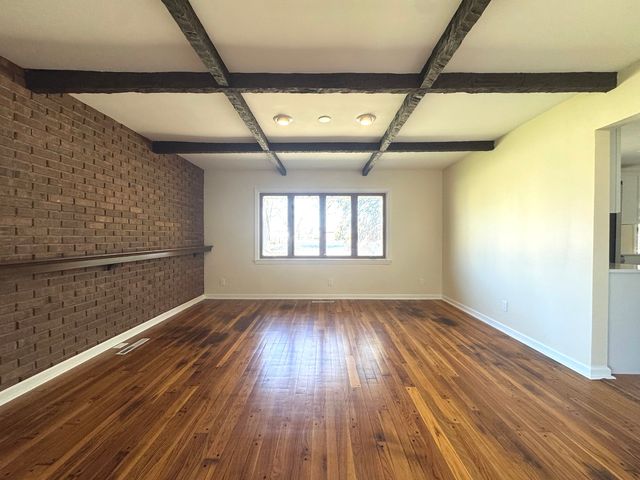 210 S Small Avenue, Kankakee, IL 60901