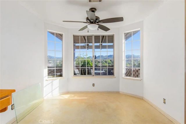 22811 Cove View, Canyon Lake, CA 92587