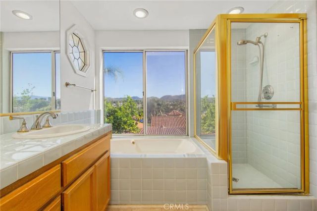 22811 Cove View, Canyon Lake, CA 92587