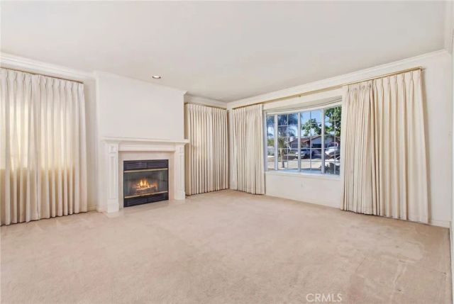 22811 Cove View, Canyon Lake, CA 92587