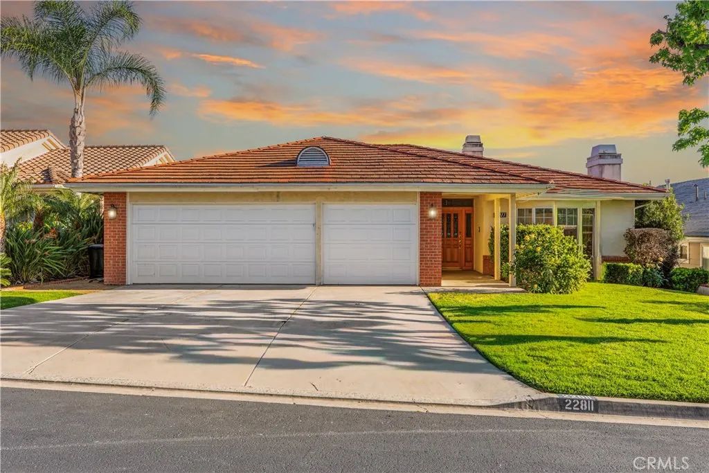 22811 Cove View, Canyon Lake, CA 92587