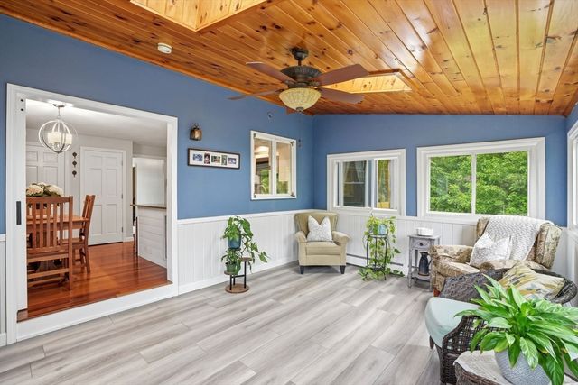 19 Debbie Ln, Milford, MA 01757