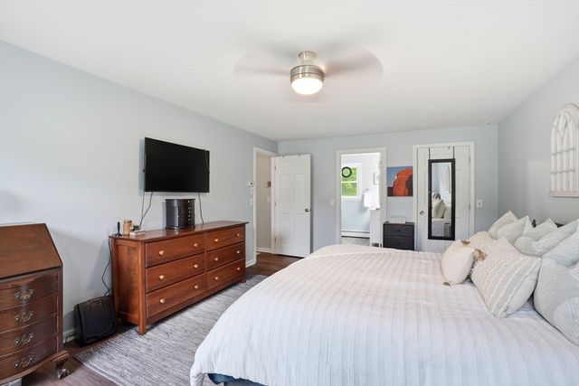 19 Debbie Ln, Milford, MA 01757