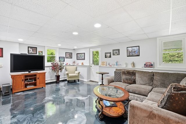 19 Debbie Ln, Milford, MA 01757