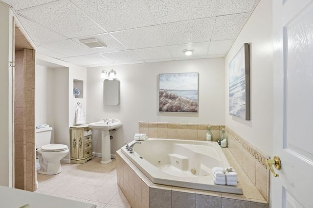 19 Debbie Ln, Milford, MA 01757